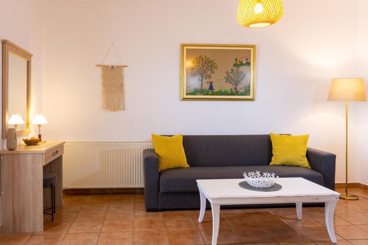 Elounda Anemelia Apartments エクステリア 写真